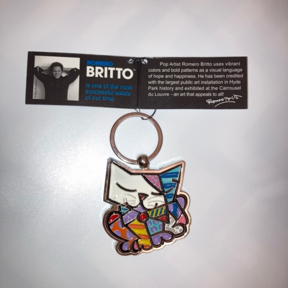 FUNKY Romero Britto pop art rare collectible cat keychain or bag charm, new - Picture 2 of 5